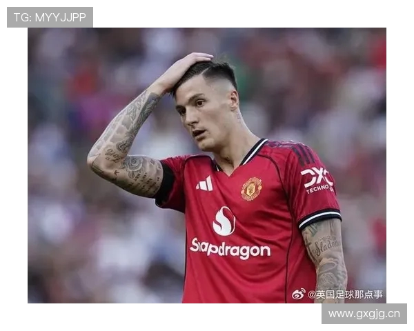 内维尔点评谢什科状态未达最佳 阿莫林换下两后卫引发争议